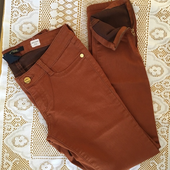 *SOLD!* Skinny Burnt Sienna Jegging - Picture 1 of 6